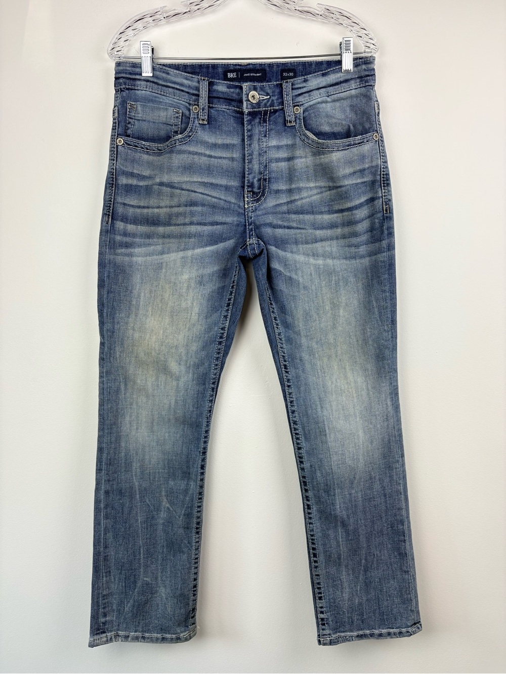 BKE Buckle Jake Straight Jeans Medium Distressed Wash Whiskering Fading 32 x 30